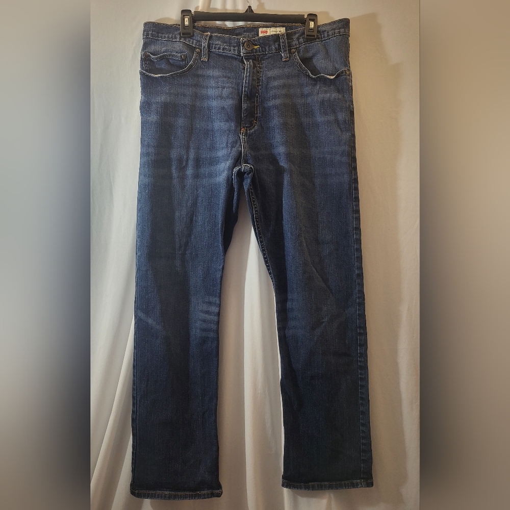 Wrangler Men's Straight Fit Denim Blue Jeans Dark Wash size 36 x 30